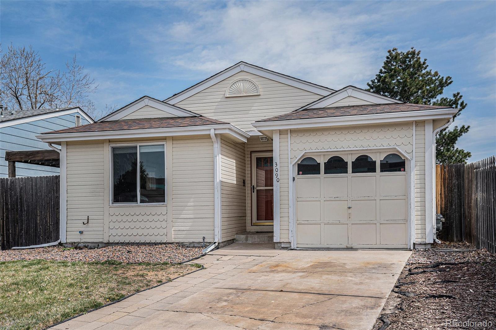 MLS Image #2 for 3090 s telluride street,aurora, Colorado