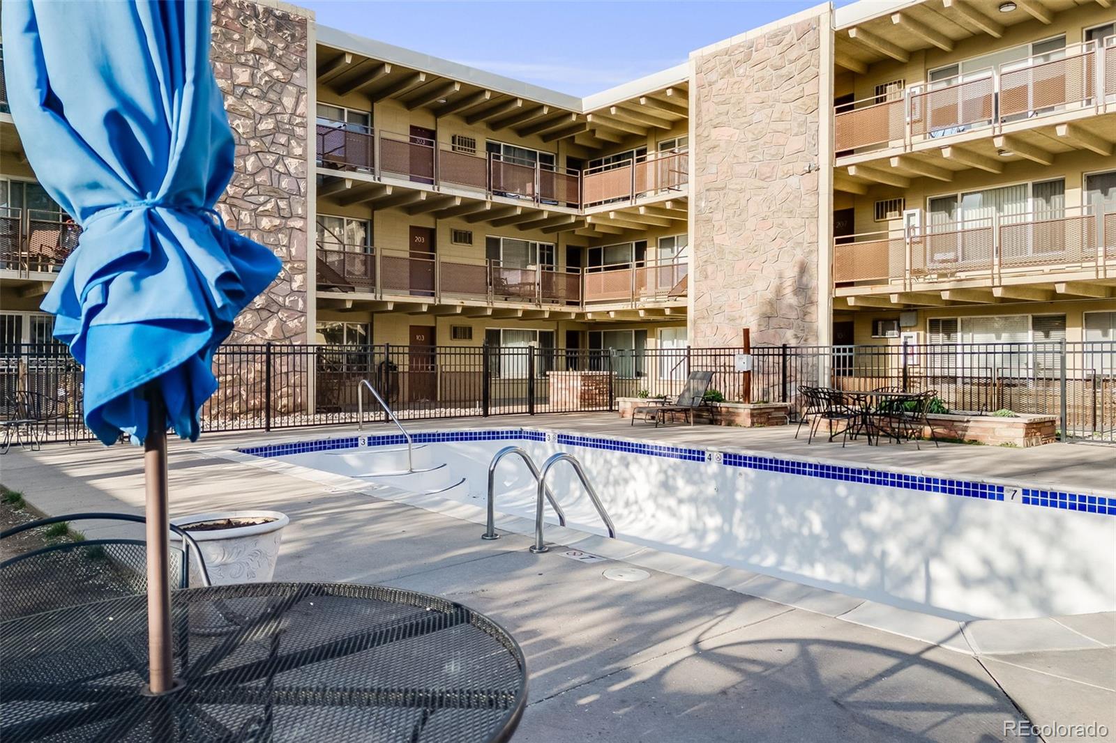 MLS Image #22 for 250 n pearl street,denver, Colorado