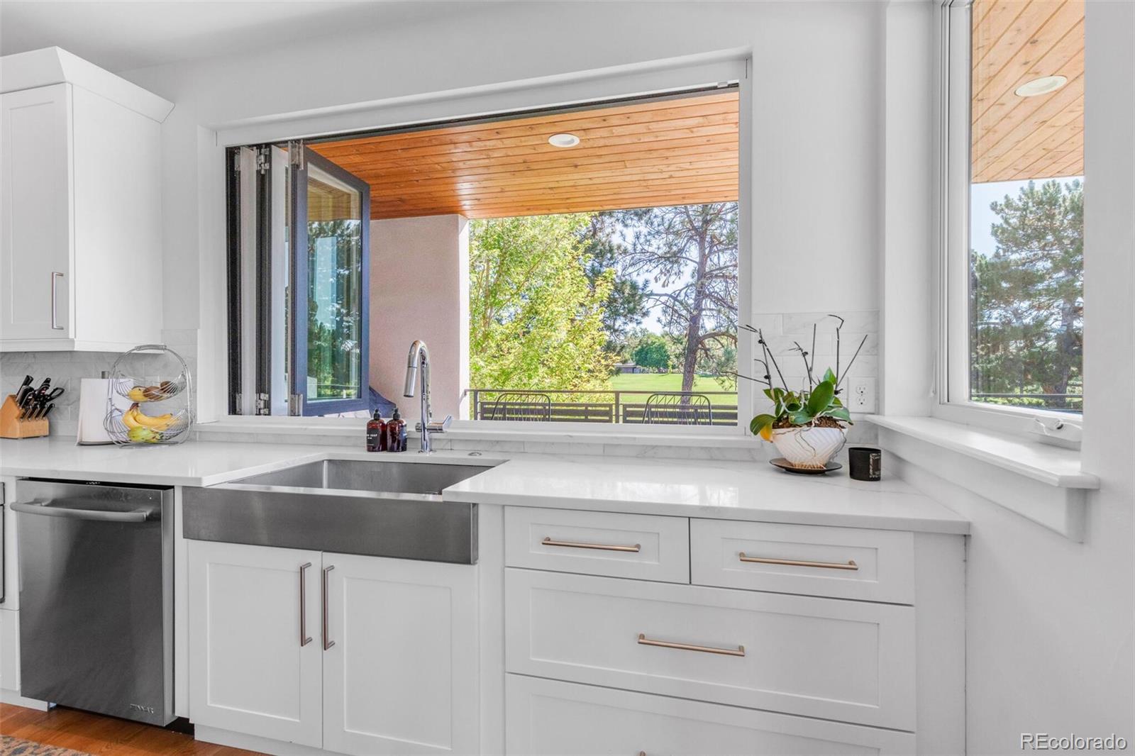 MLS Image #11 for 2501  vrain street,denver, Colorado