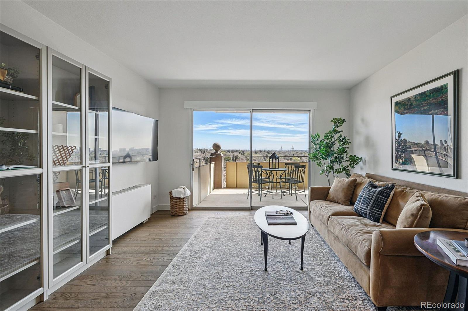 MLS Image #4 for 700 n washington street,denver, Colorado
