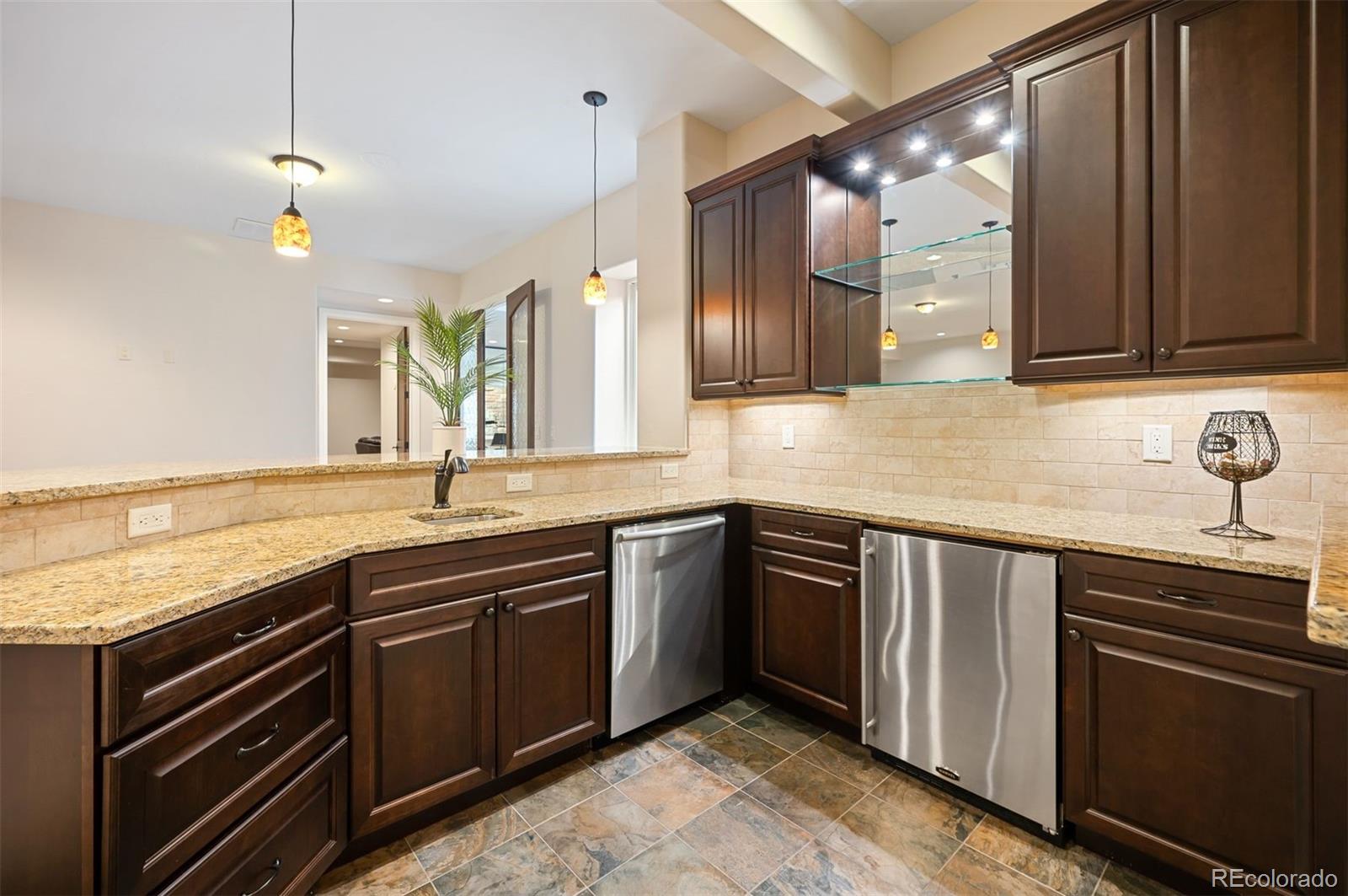 MLS Image #37 for 2117 s juniper street,lakewood, Colorado