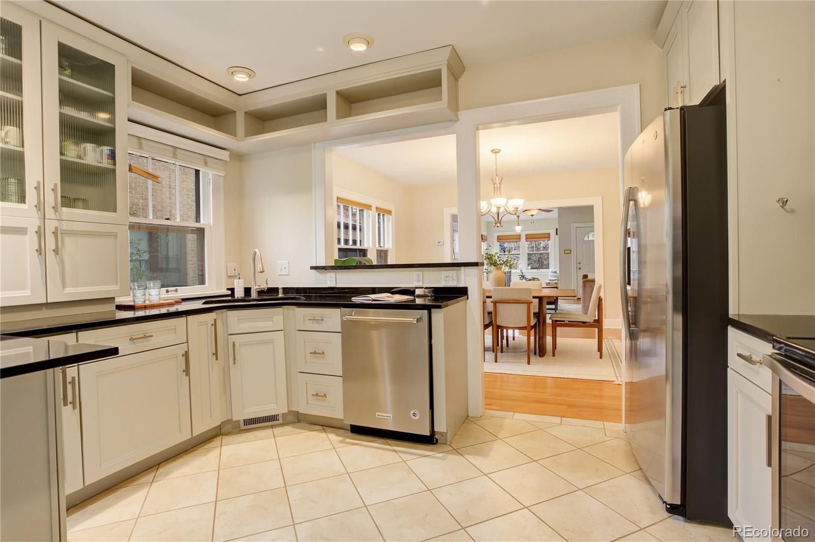MLS Image #7 for 4129 e 18th avenue,denver, Colorado