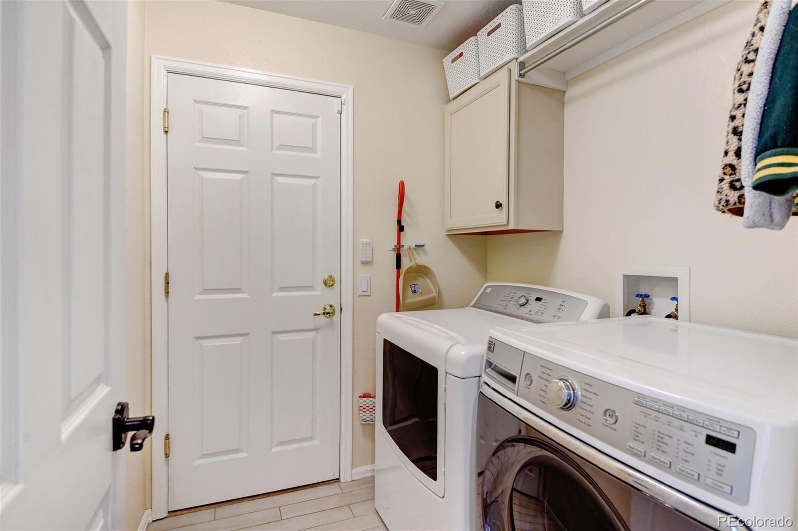 MLS Image #29 for 9829  cypress point circle,lone tree, Colorado