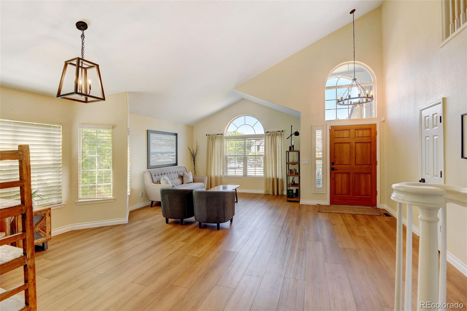 MLS Image #5 for 9829  cypress point circle,lone tree, Colorado