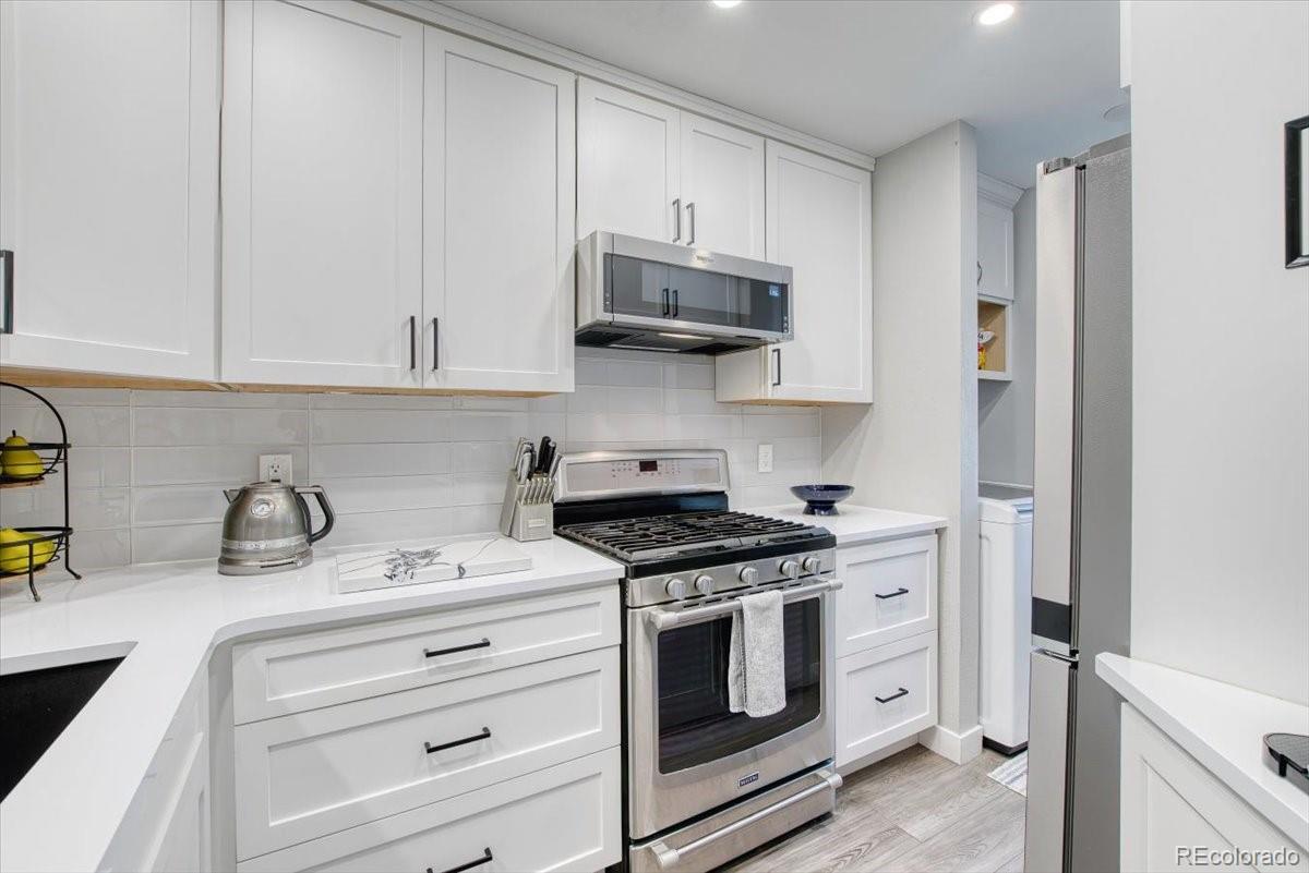 MLS Image #3 for 1811 s quebec way,denver, Colorado