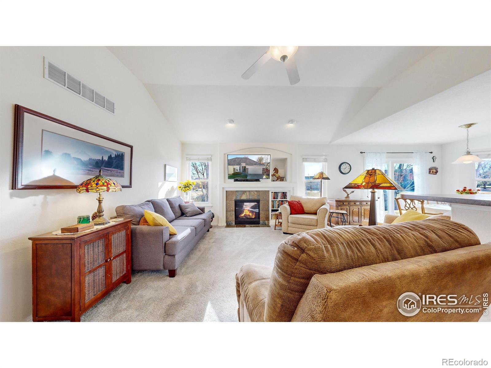 MLS Image #3 for 4058  don fox circle,loveland, Colorado