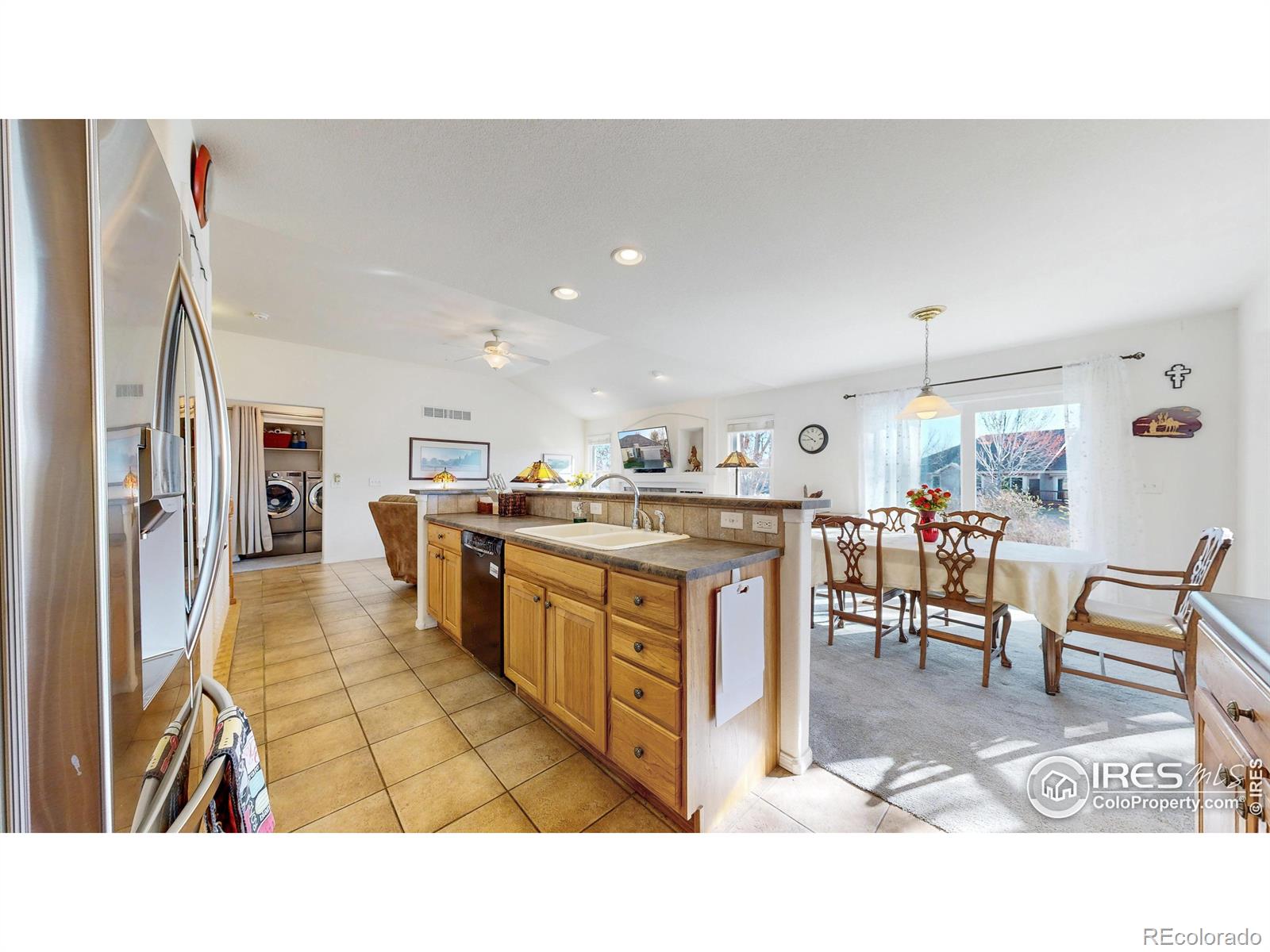 MLS Image #4 for 4058  don fox circle,loveland, Colorado