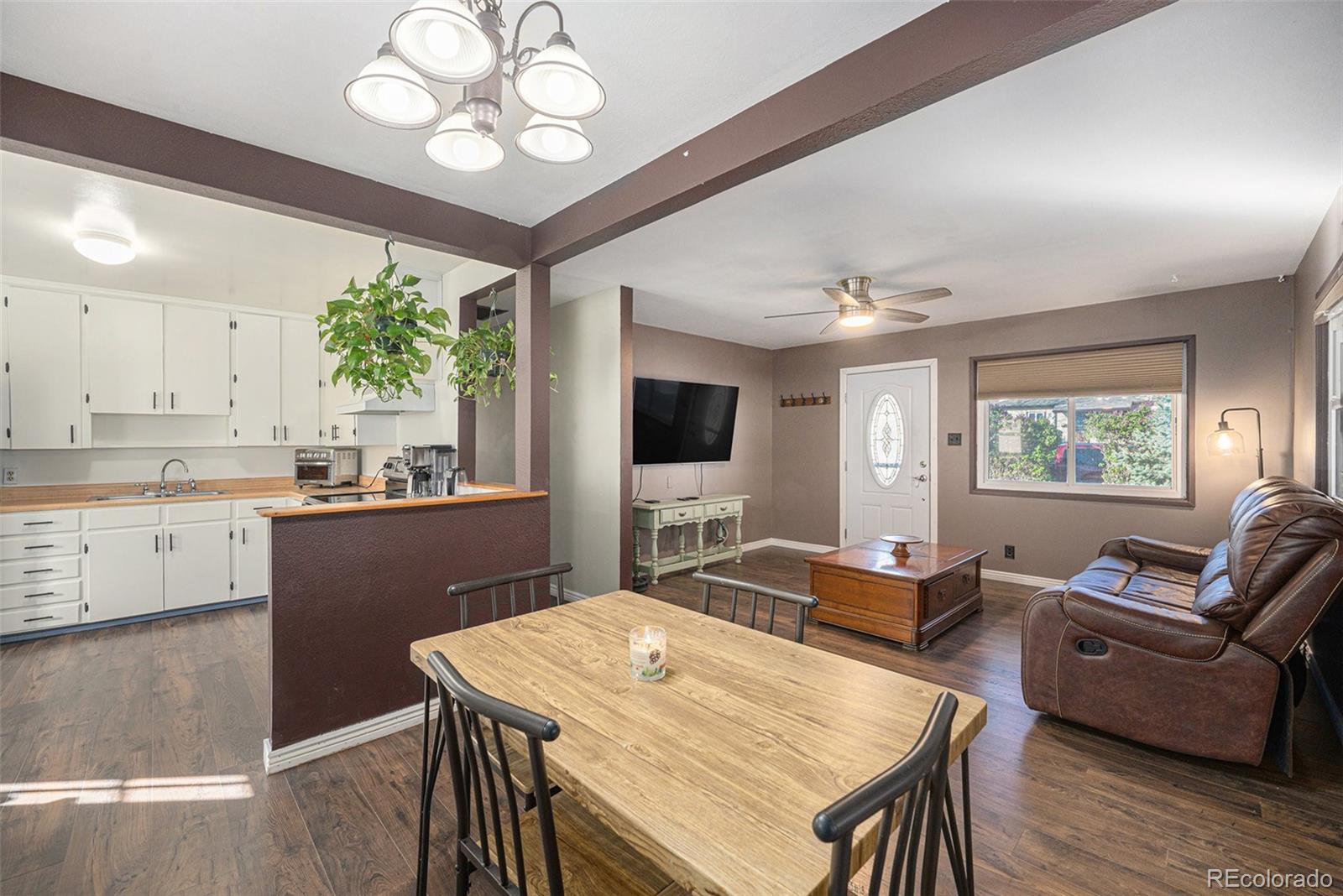 MLS Image #5 for 9450  lillian lane,thornton, Colorado