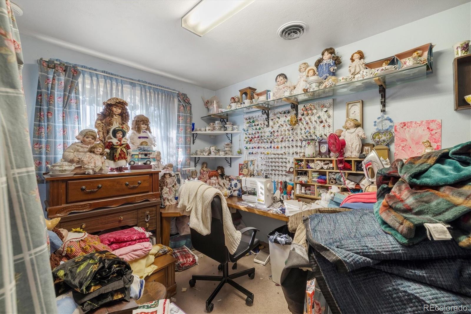 MLS Image #5 for 3778 s hooker street,englewood, Colorado