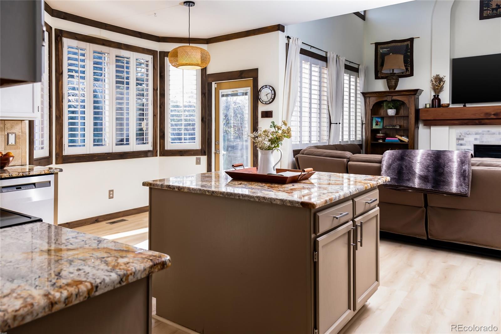 MLS Image #12 for 17020 w 64th drive,arvada, Colorado