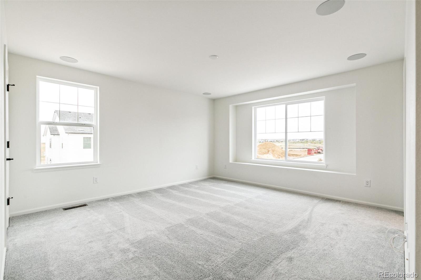 MLS Image #7 for 5788 n killarney way,aurora, Colorado