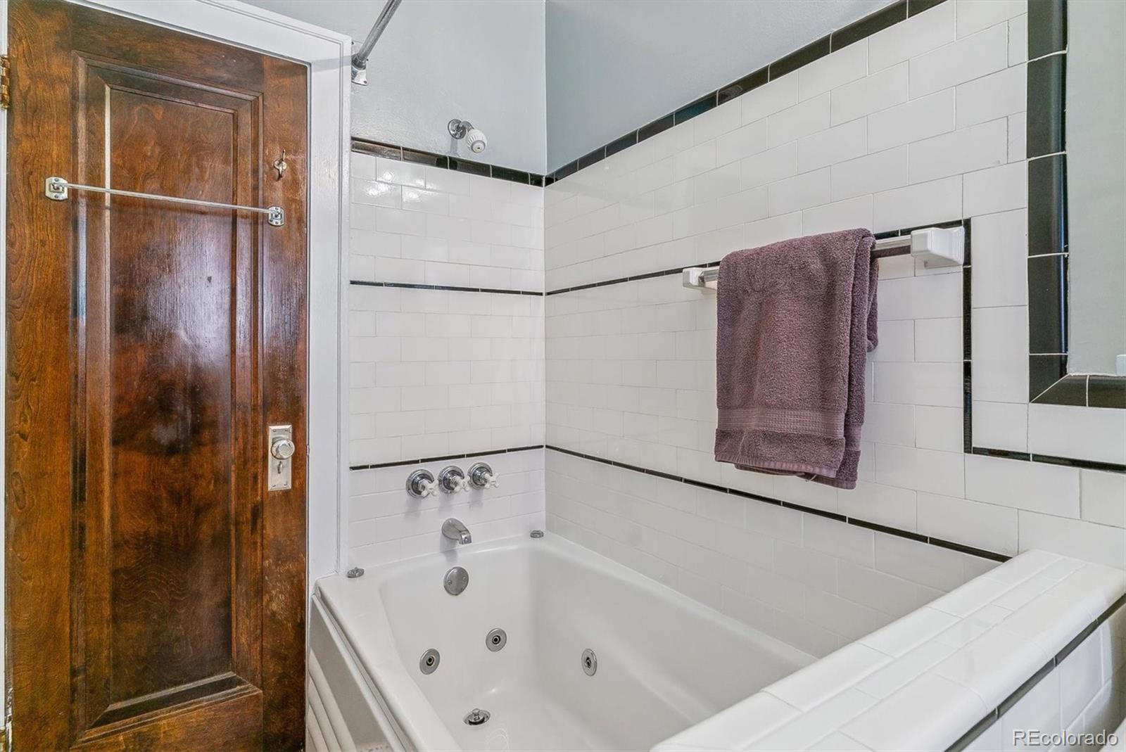 MLS Image #15 for 1365  clermont street,denver, Colorado