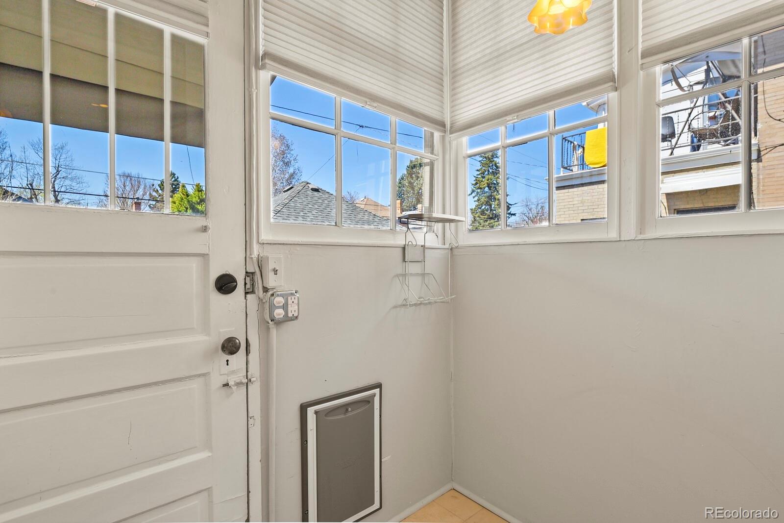 MLS Image #13 for 1229  saint paul street,denver, Colorado
