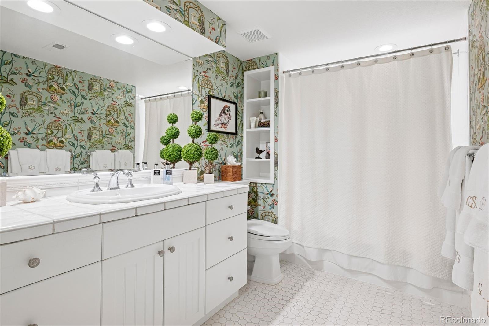 MLS Image #40 for 6375 e tufts avenue,englewood, Colorado