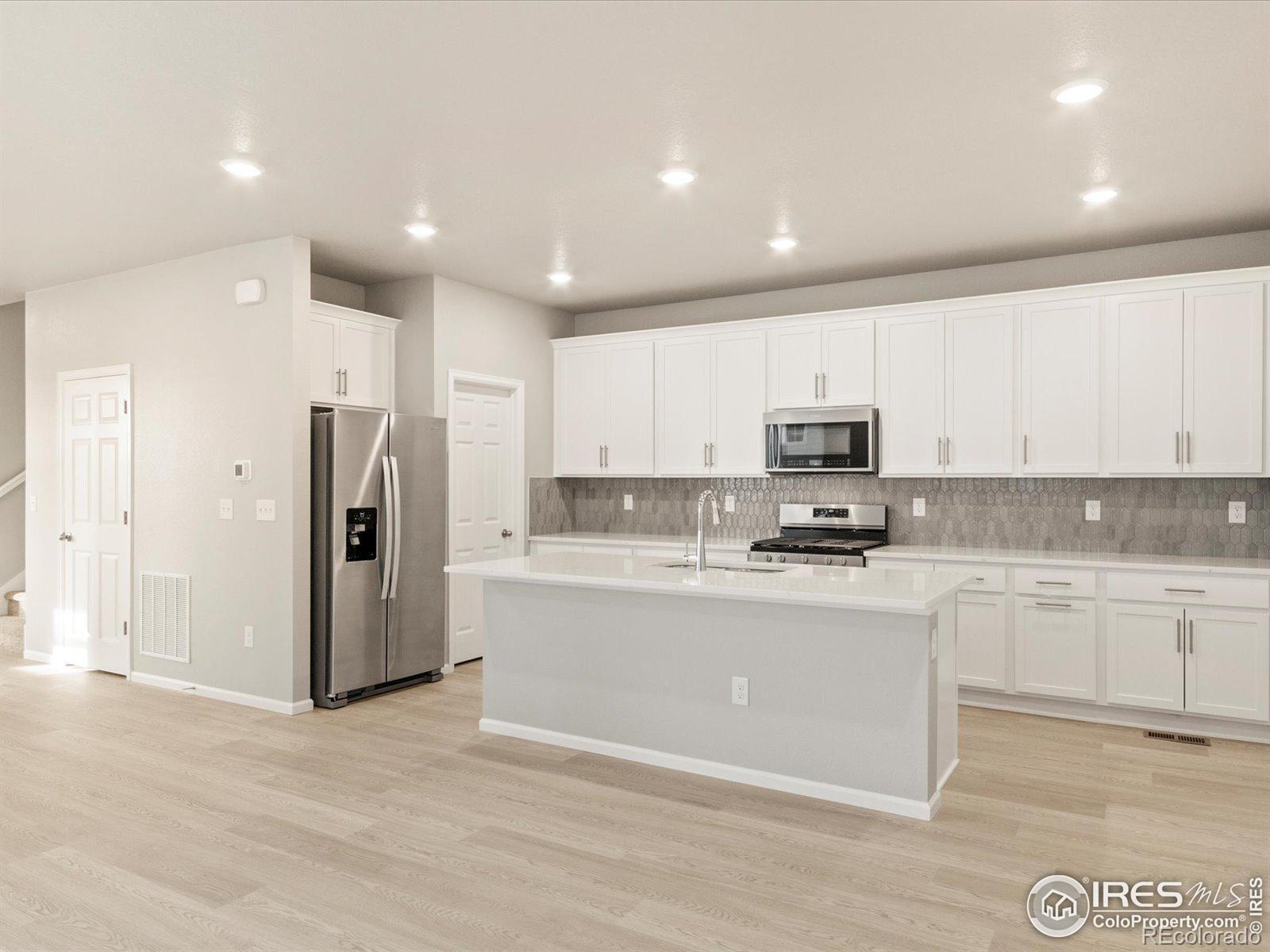 MLS Image #14 for 255  mayfly lane,berthoud, Colorado