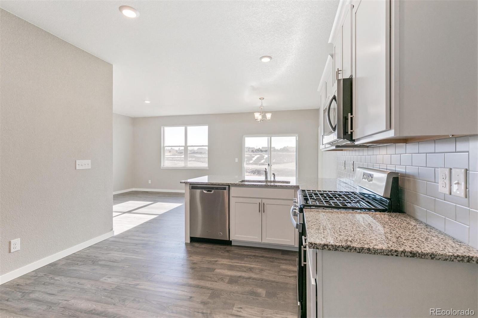 MLS Image #15 for 852  leeward street,lochbuie, Colorado