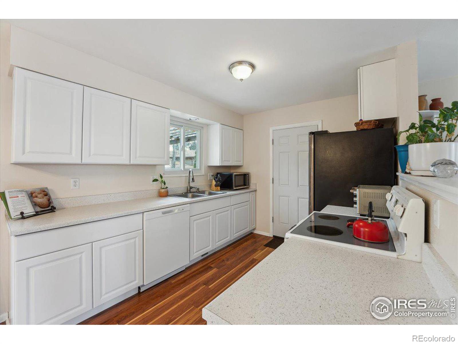 MLS Image #12 for 2030  lexington court,fort collins, Colorado