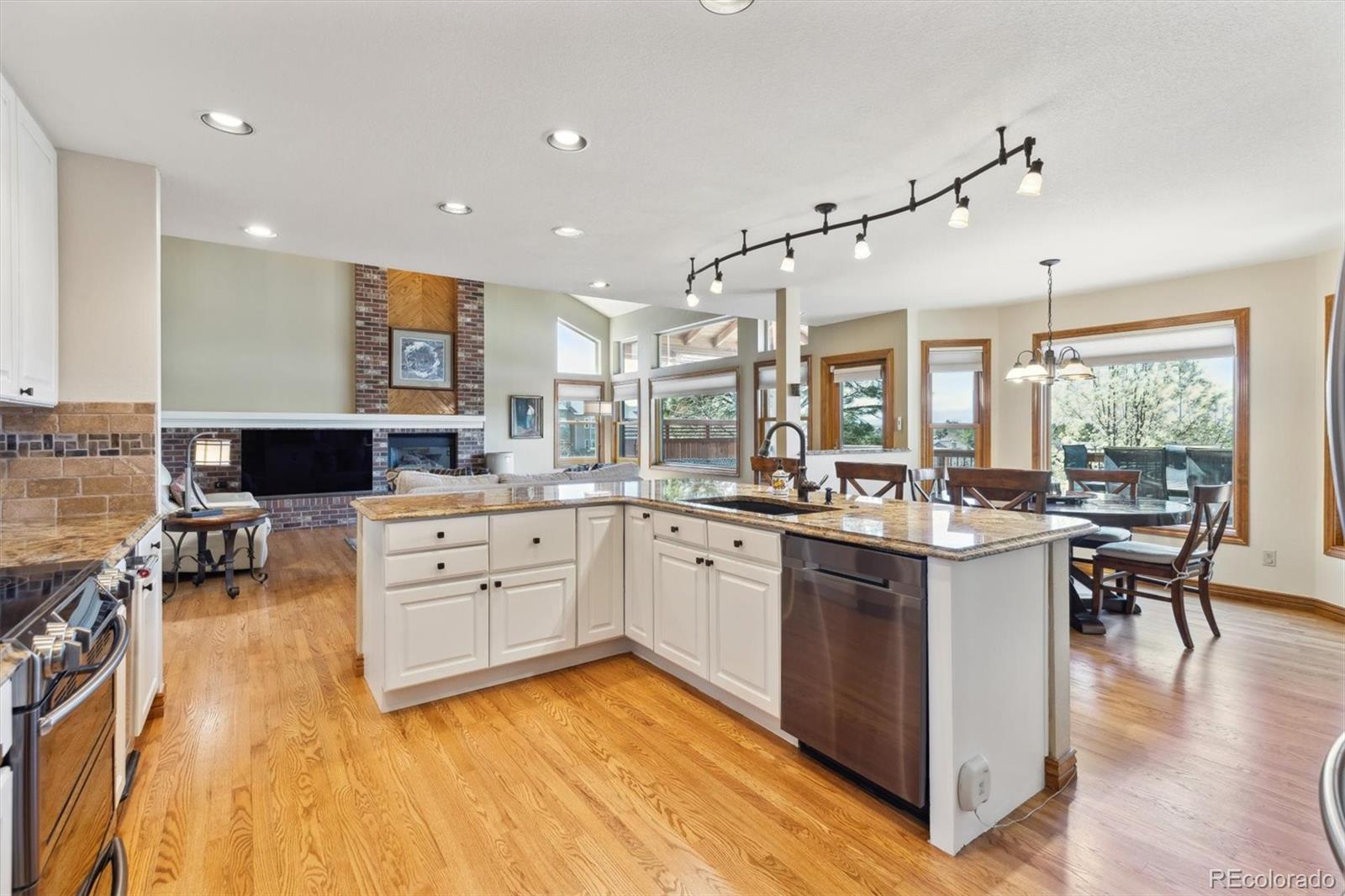 MLS Image #17 for 9895  wyecliff drive,highlands ranch, Colorado