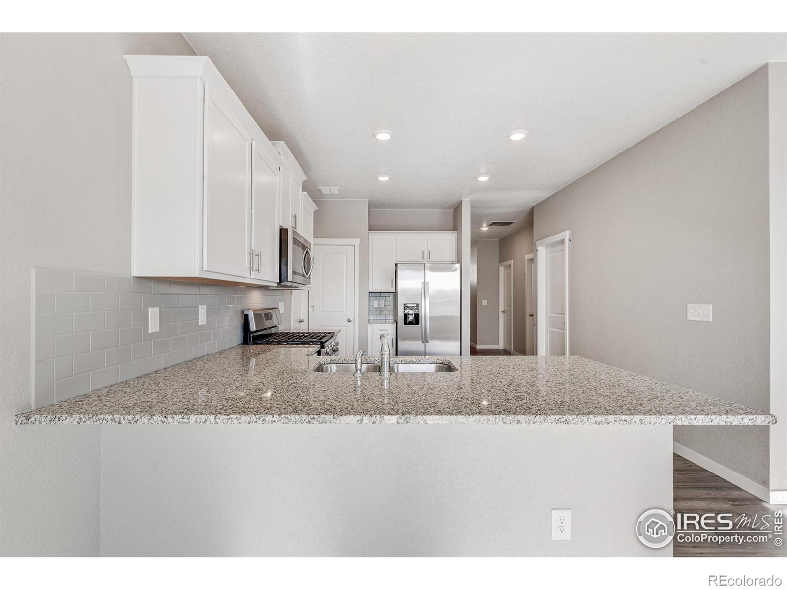 MLS Image #11 for 852  leeward street,lochbuie, Colorado