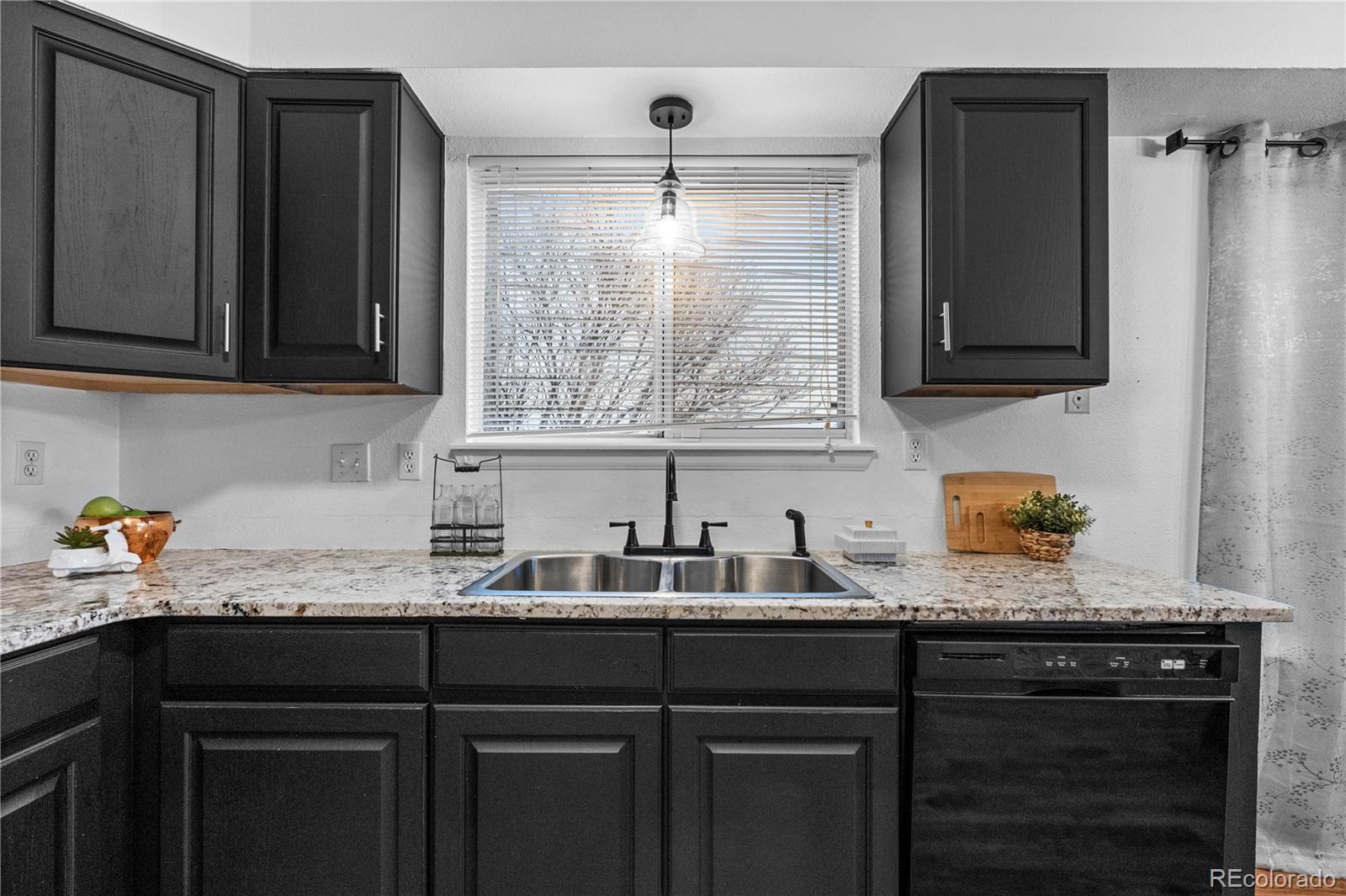 MLS Image #6 for 2881 s salida court,aurora, Colorado