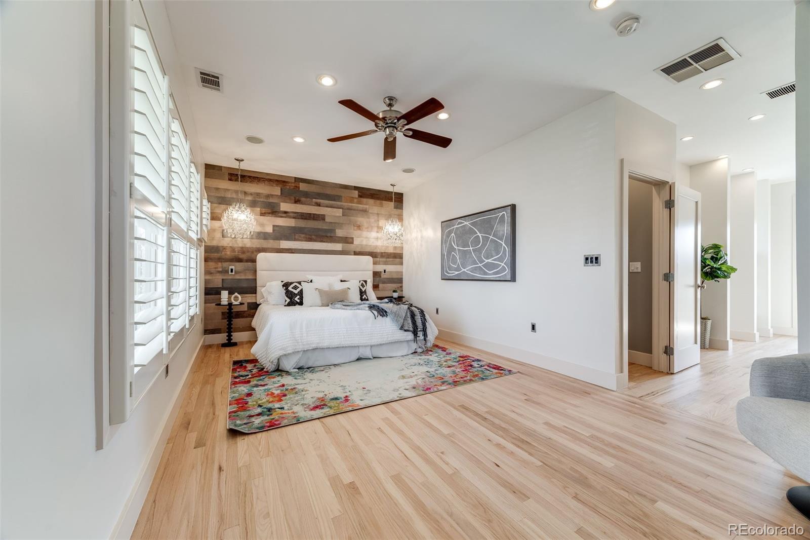 MLS Image #18 for 1609 s clayton street,denver, Colorado