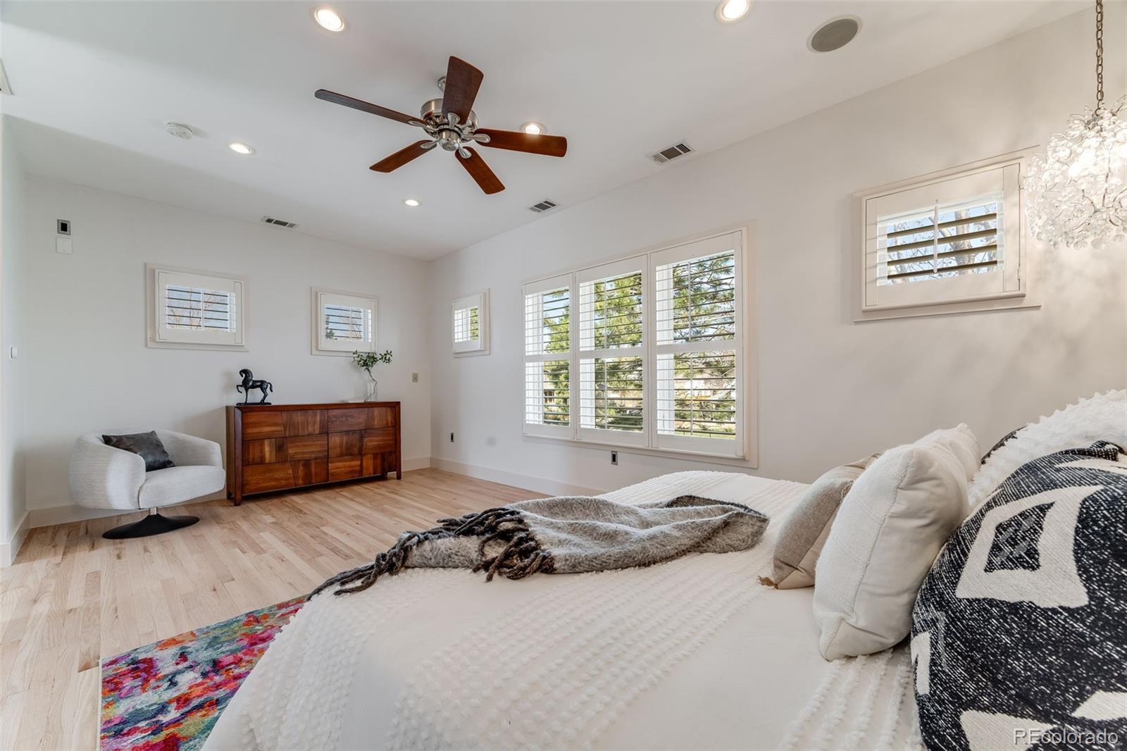 MLS Image #19 for 1609 s clayton street,denver, Colorado