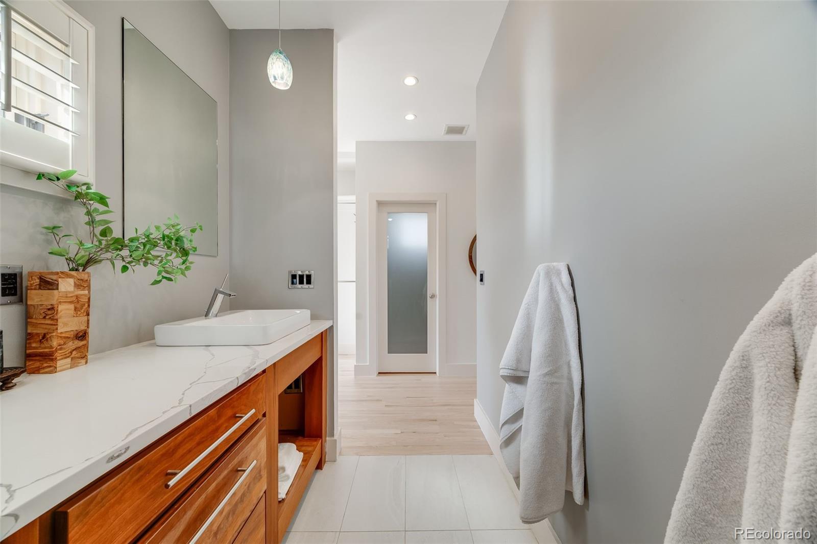 MLS Image #24 for 1609 s clayton street,denver, Colorado