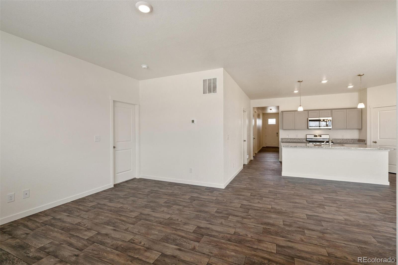 MLS Image #12 for 817  ledge street,lochbuie, Colorado