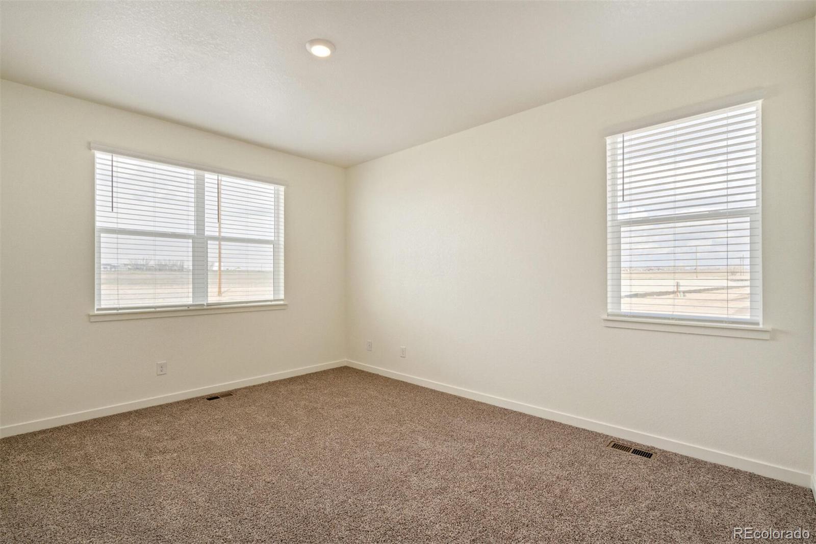 MLS Image #21 for 817  ledge street,lochbuie, Colorado