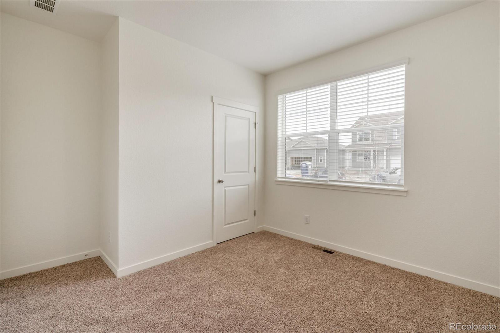 MLS Image #26 for 817  ledge street,lochbuie, Colorado