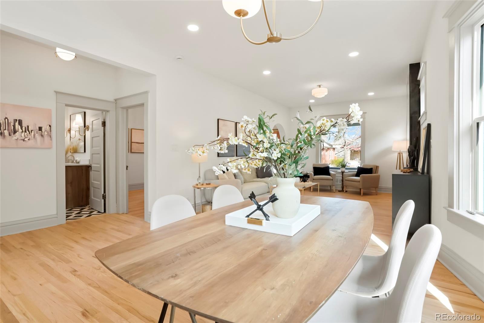MLS Image #10 for 1337 s lincoln street,denver, Colorado
