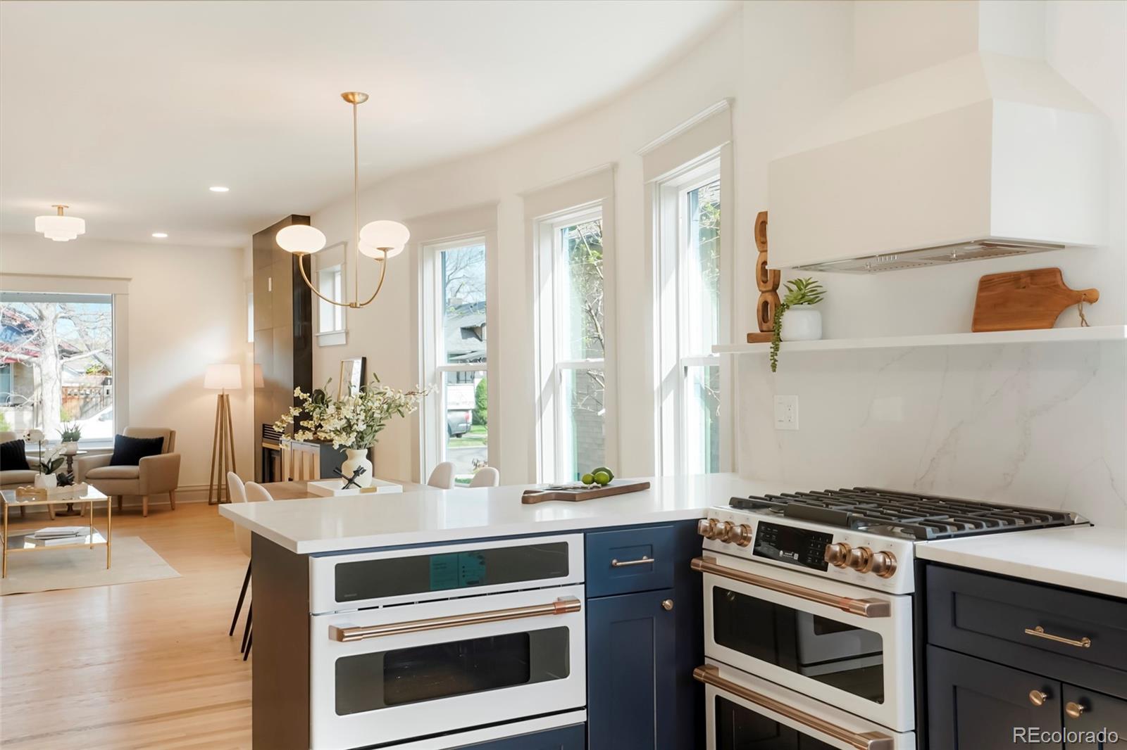 MLS Image #16 for 1337 s lincoln street,denver, Colorado