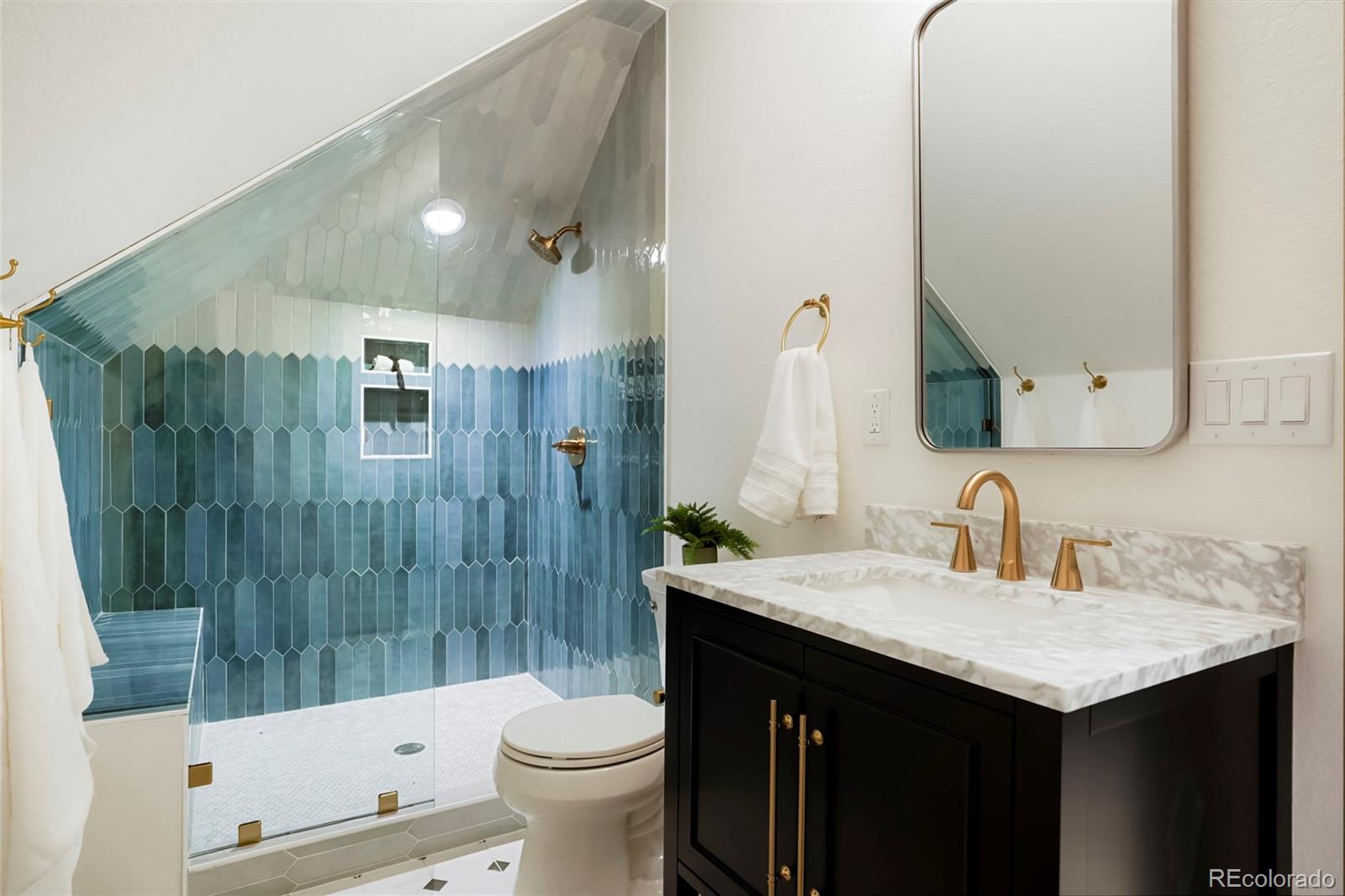 MLS Image #29 for 1337 s lincoln street,denver, Colorado