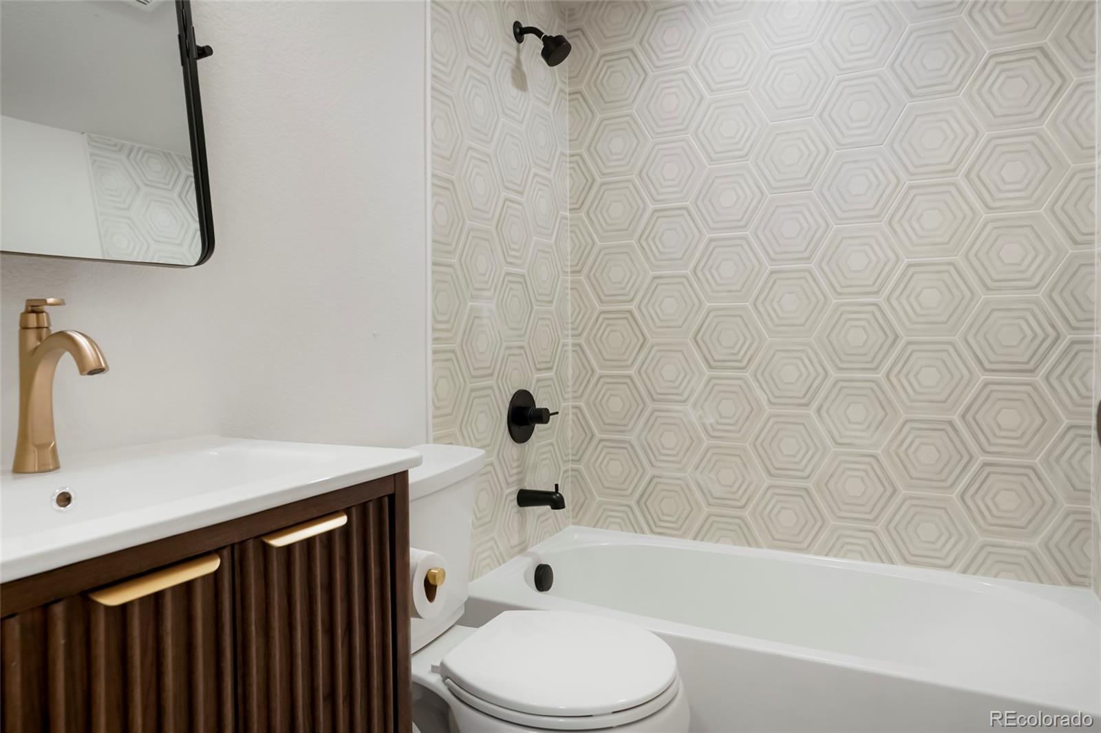 MLS Image #34 for 1337 s lincoln street,denver, Colorado