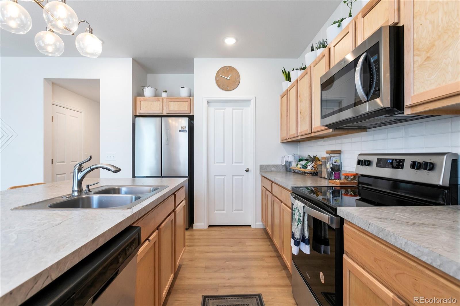 MLS Image #5 for 3205  beaumont boulevard,mead, Colorado