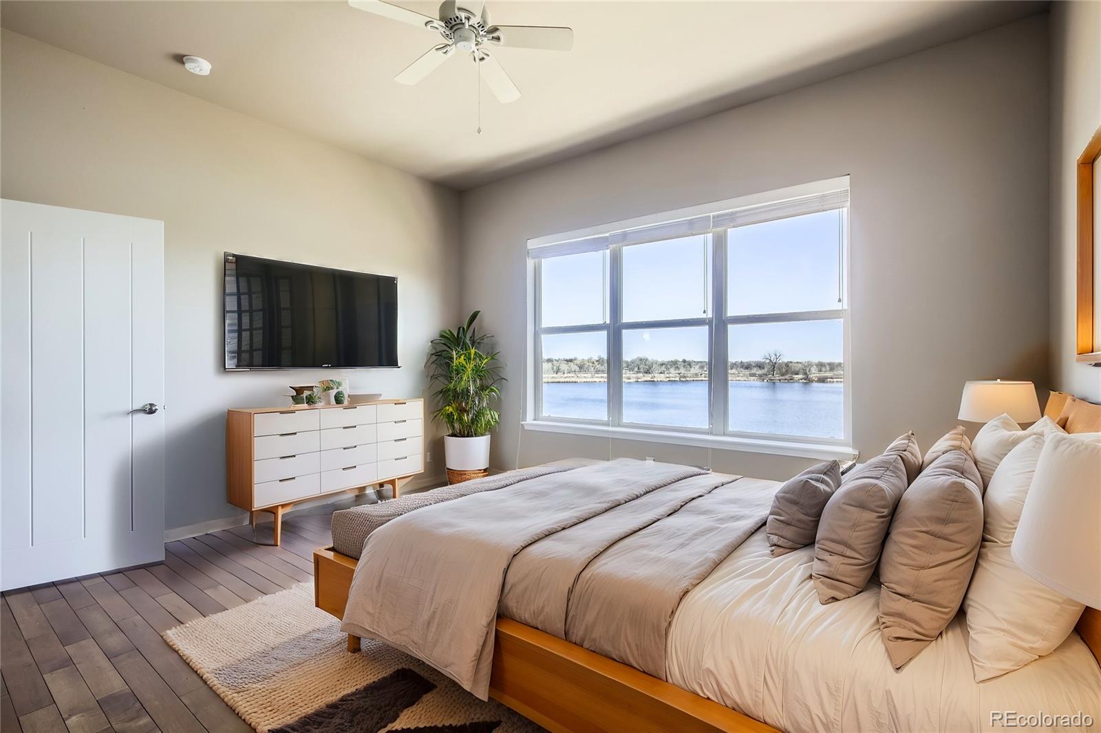 MLS Image #11 for 566  split rock drive,loveland, Colorado