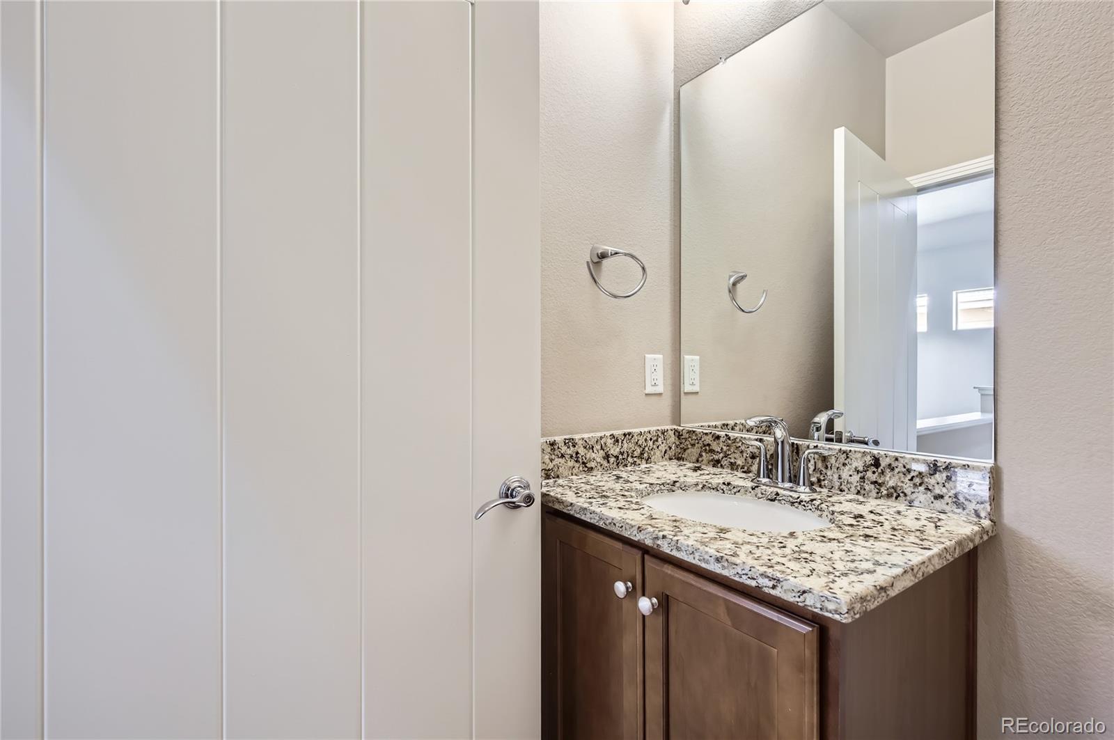 MLS Image #16 for 566  split rock drive,loveland, Colorado