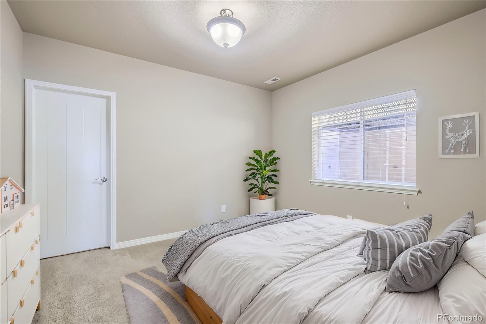 MLS Image #20 for 566  split rock drive,loveland, Colorado