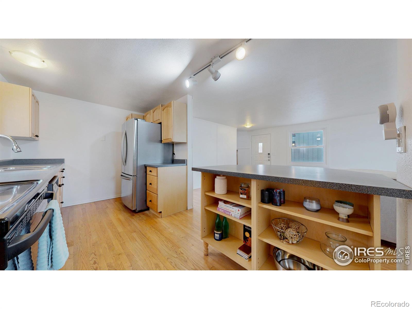 MLS Image #9 for 2013  newcastle court,fort collins, Colorado
