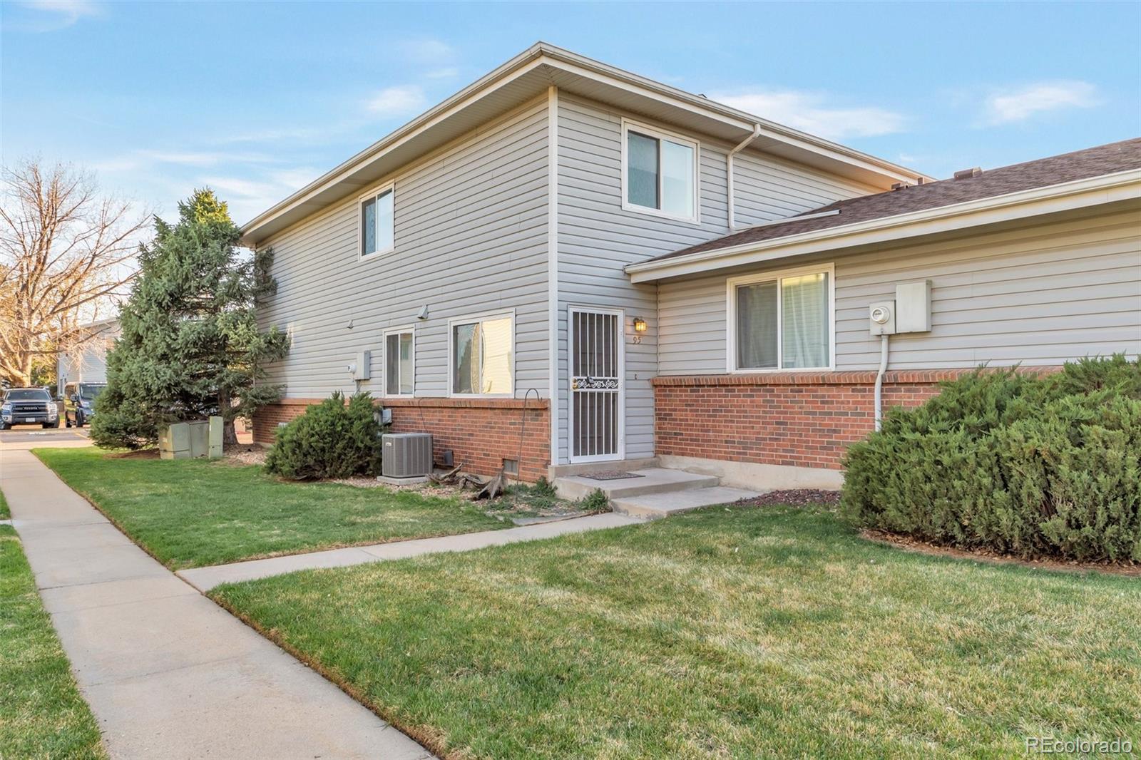 MLS Image #14 for 3355 s flower street,lakewood, Colorado