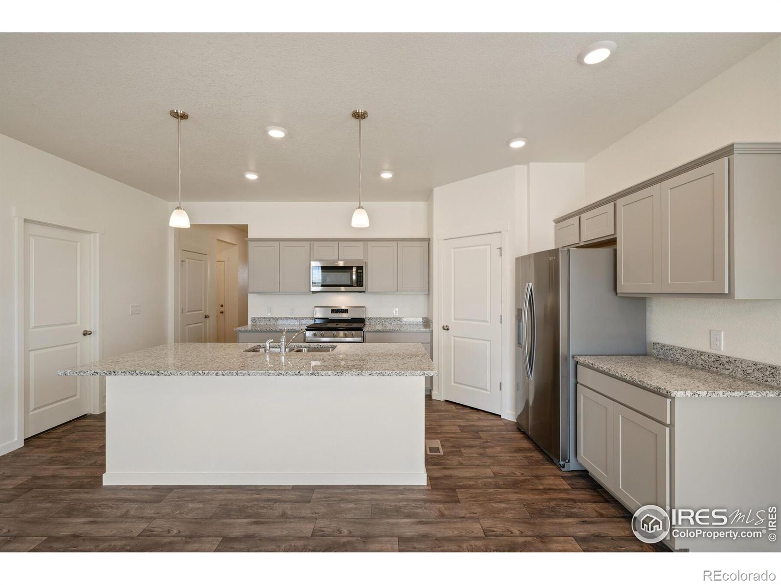 MLS Image #19 for 817  ledge street,lochbuie, Colorado