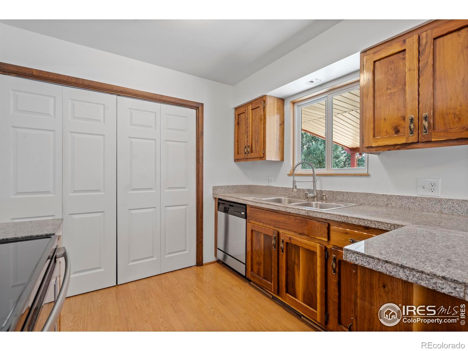 MLS Image #8 for 705  greenbriar drive,fort collins, Colorado