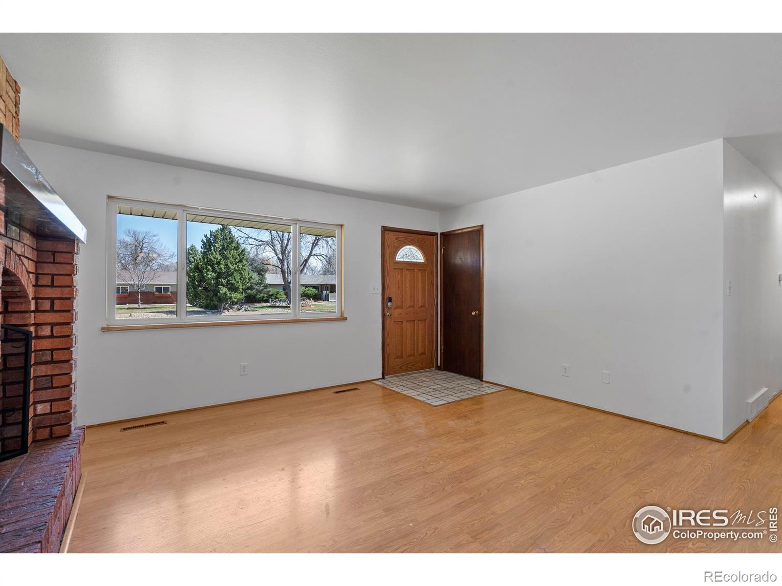 MLS Image #9 for 705  greenbriar drive,fort collins, Colorado