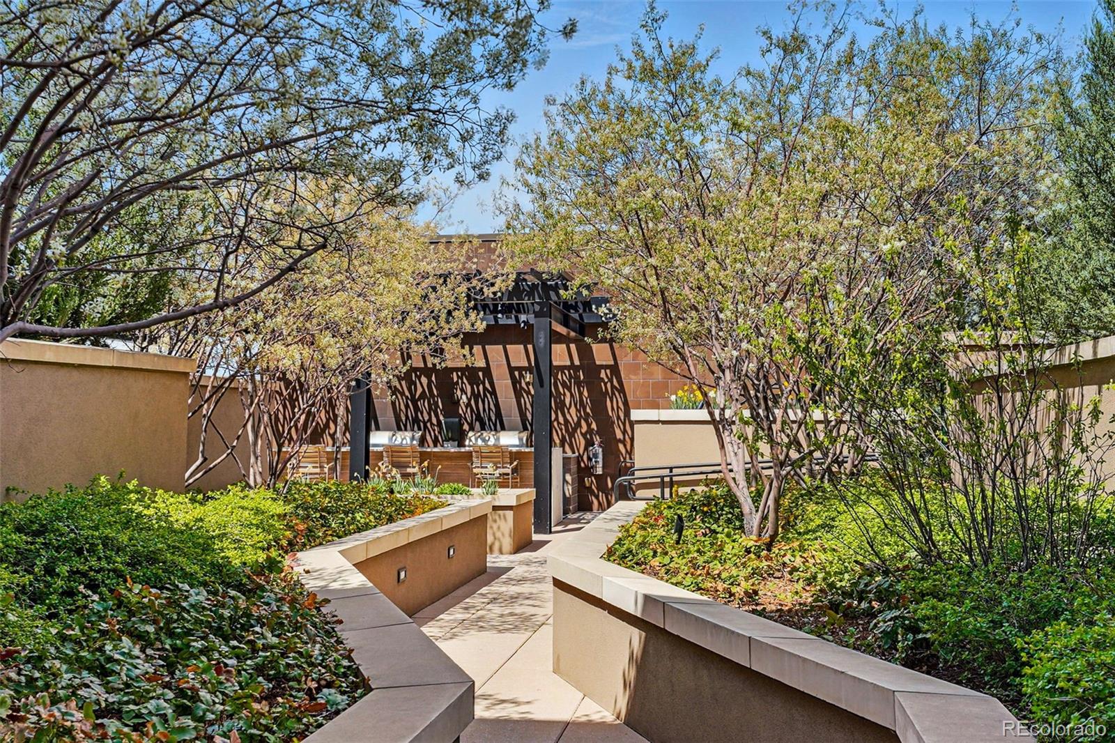 MLS Image #23 for 250  columbine street,denver, Colorado