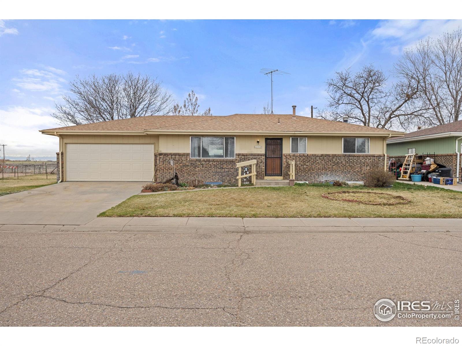 MLS Image #0 for 361 s 6th street,la salle, Colorado