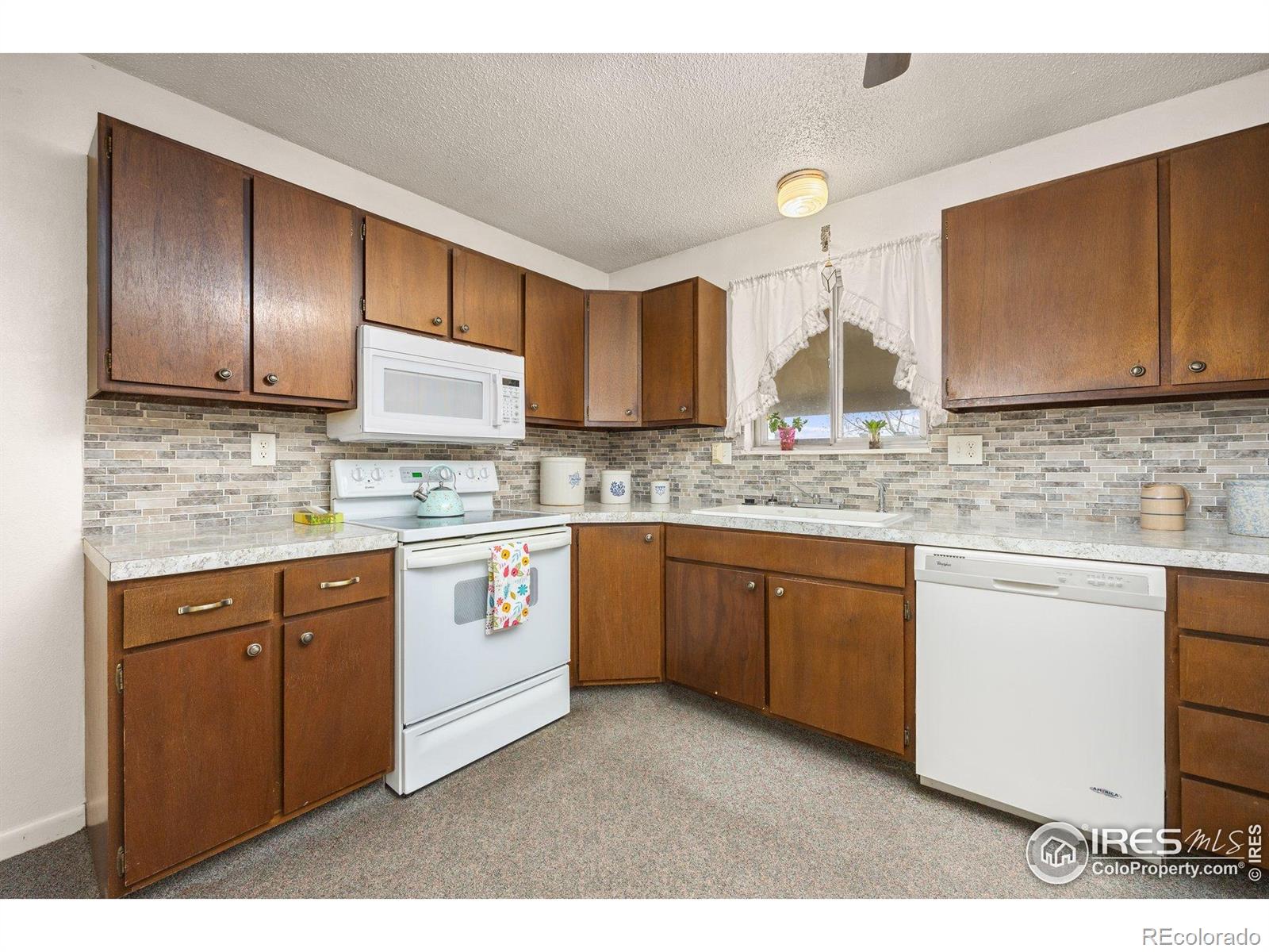 MLS Image #8 for 361 s 6th street,la salle, Colorado