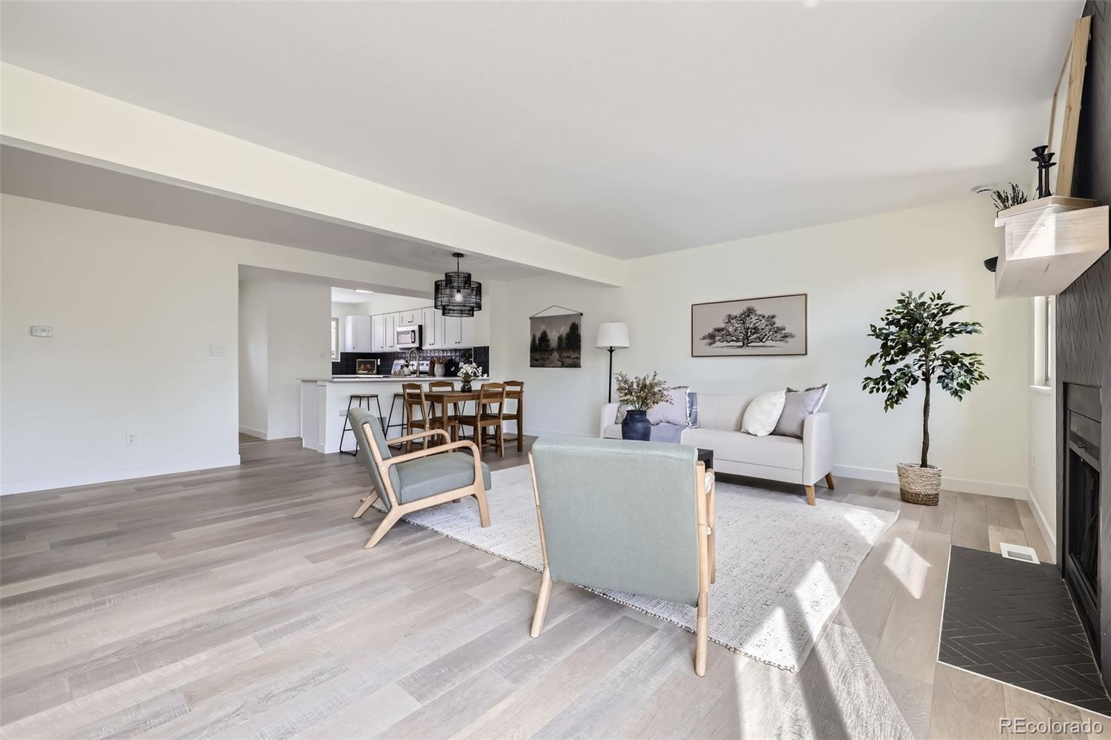 MLS Image #5 for 11981 e yale avenue,aurora, Colorado
