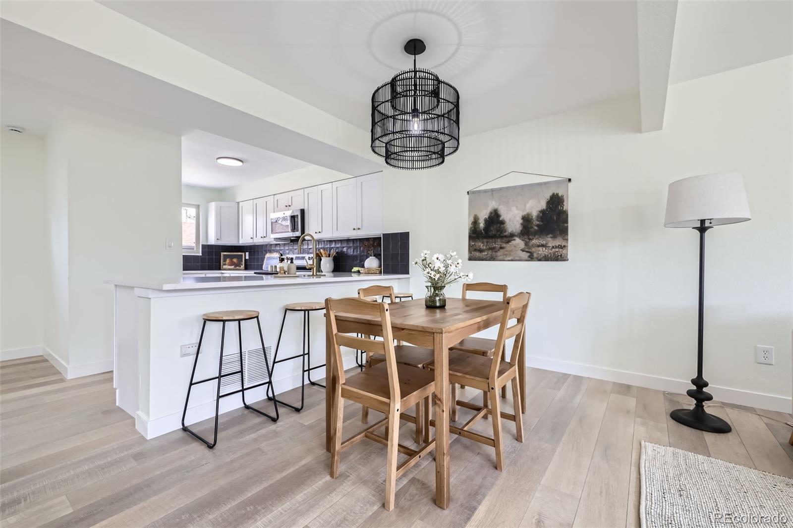 MLS Image #6 for 11981 e yale avenue,aurora, Colorado