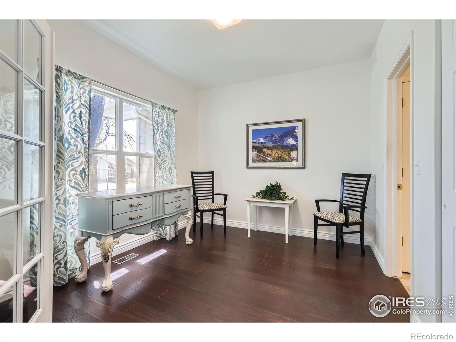 MLS Image #11 for 932  welch avenue,berthoud, Colorado