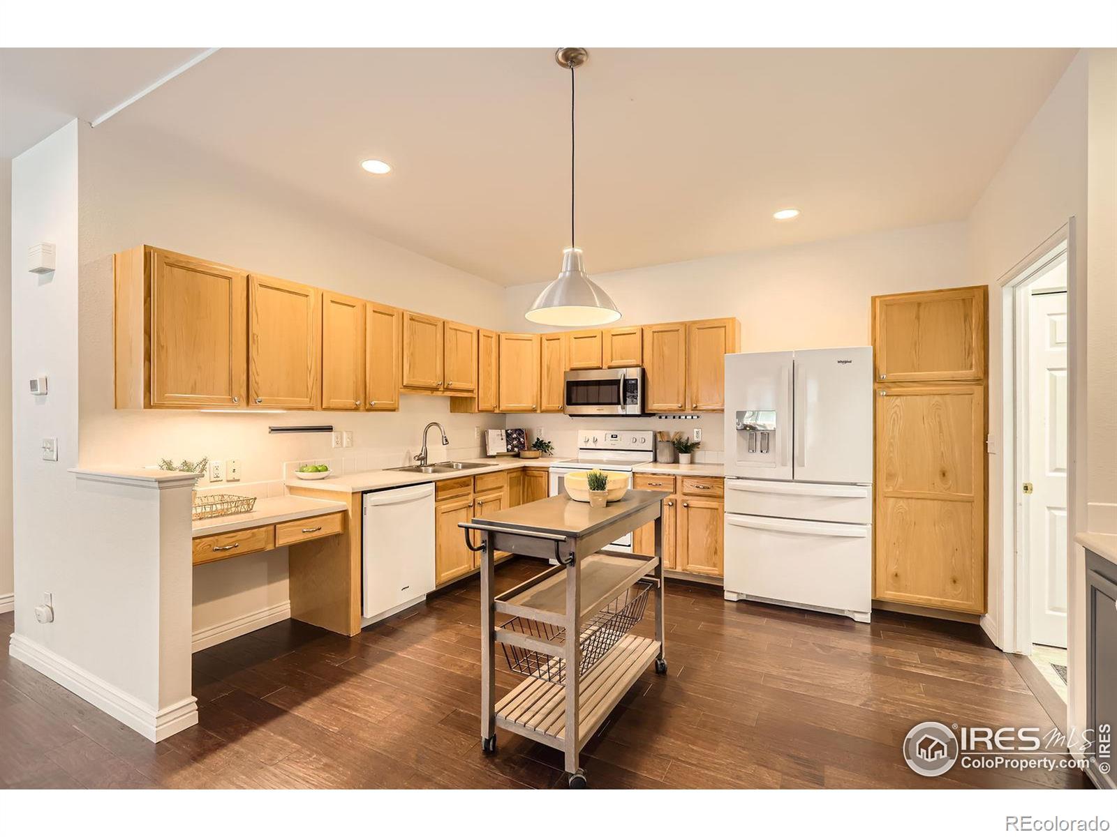 MLS Image #9 for 932  welch avenue,berthoud, Colorado